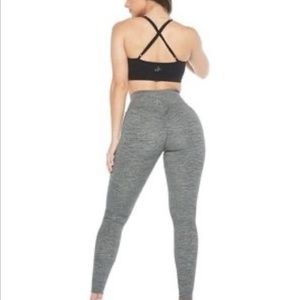 Crop Shop Boutique Freedom Scrunch Leggings - OG | Dark
Grey Marl NWT!!!